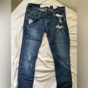 Abercrombie & Finch low rise skinny jeans sz 00s